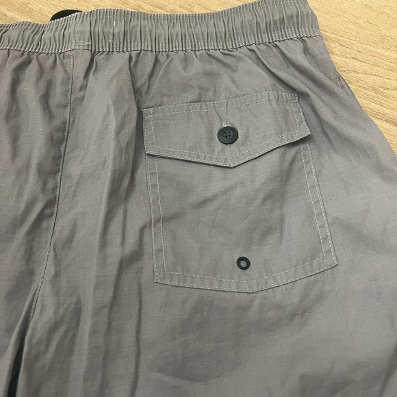 Good threads gray swimsuit trunks large - Picture 6 of 7
